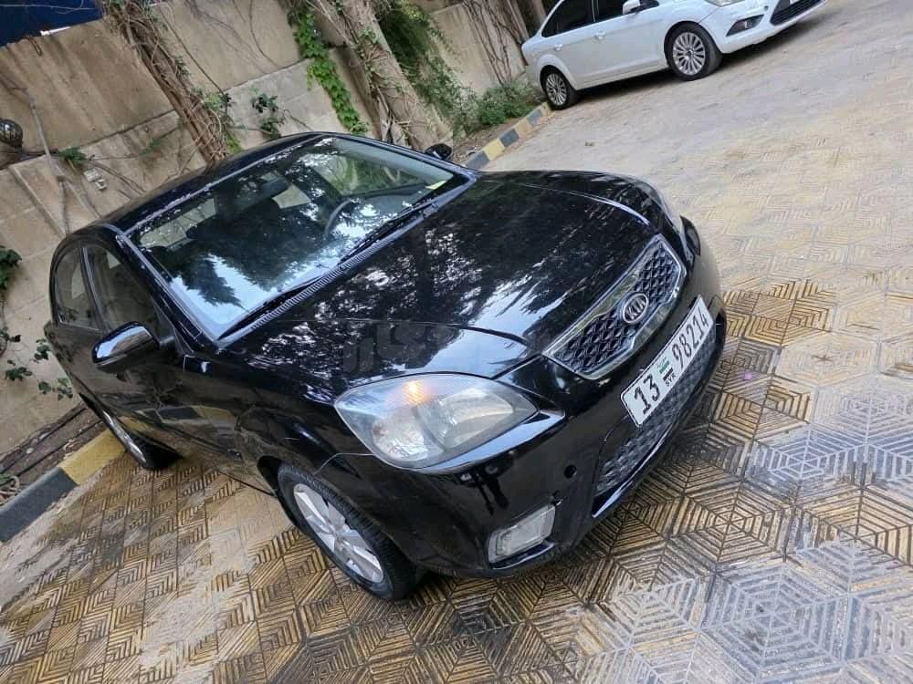 كيا ريو 2011