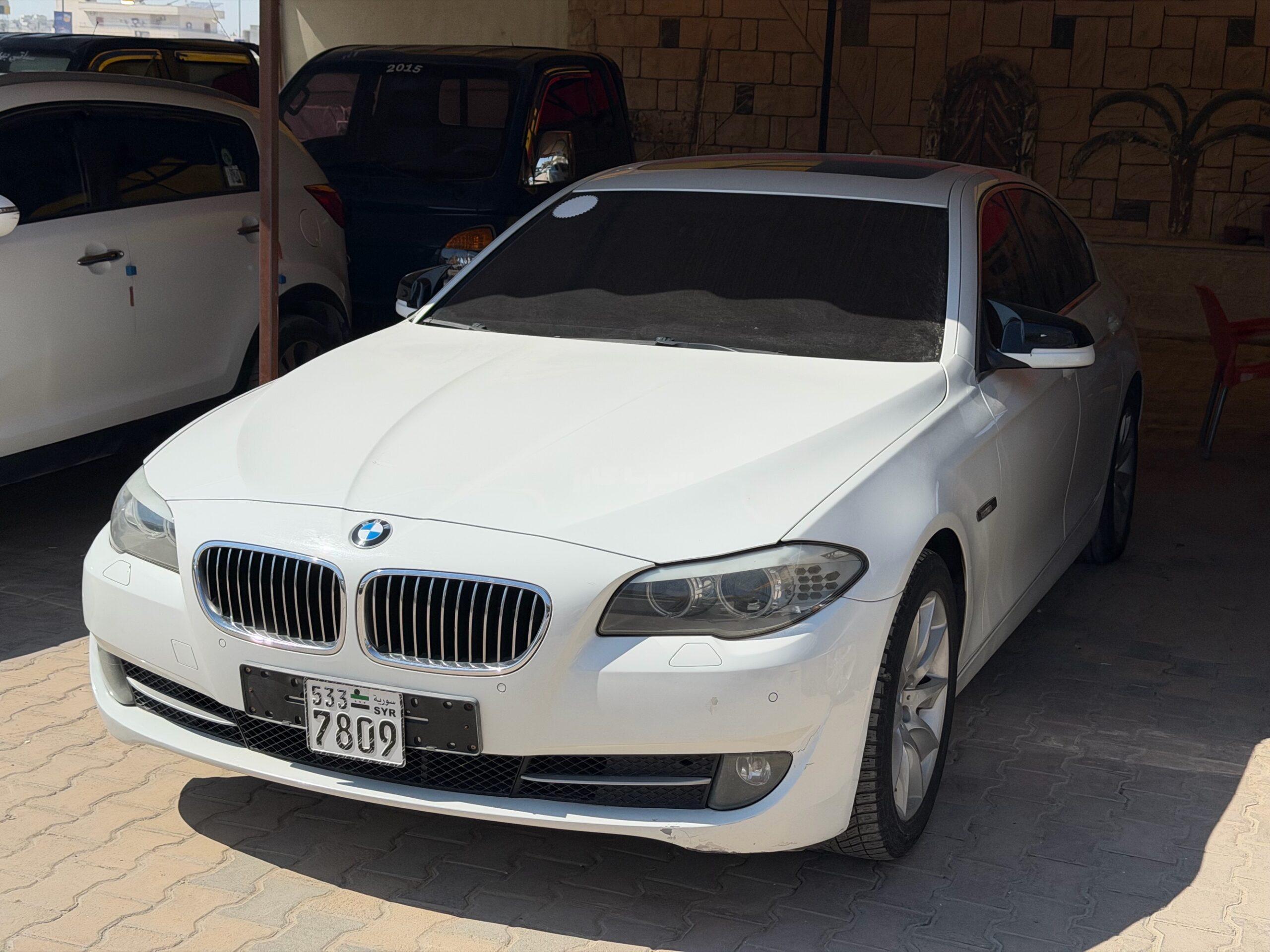 بي ام دابيليو 520 2011