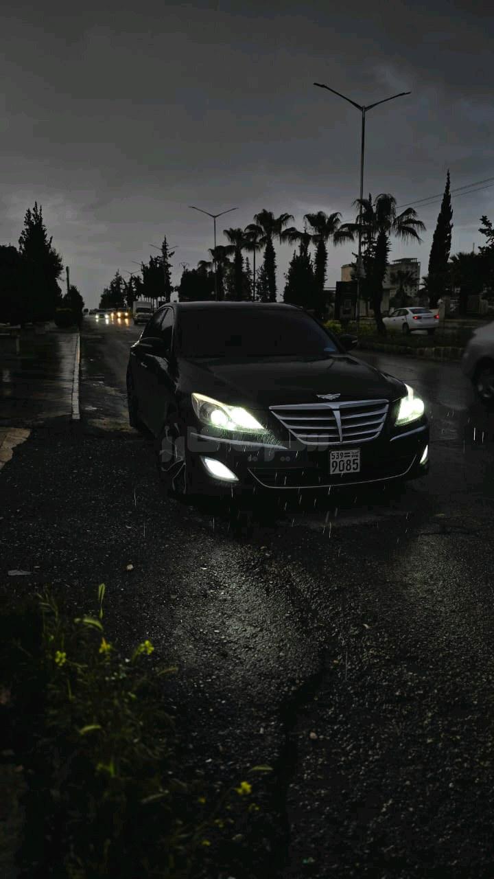 جينيسيس BH330 2012