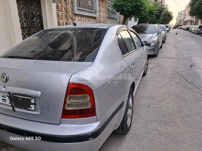 سكودا اوكتافيا 2003