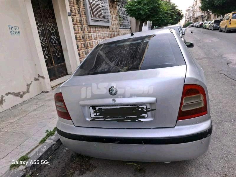 سكودا اوكتافيا 2003