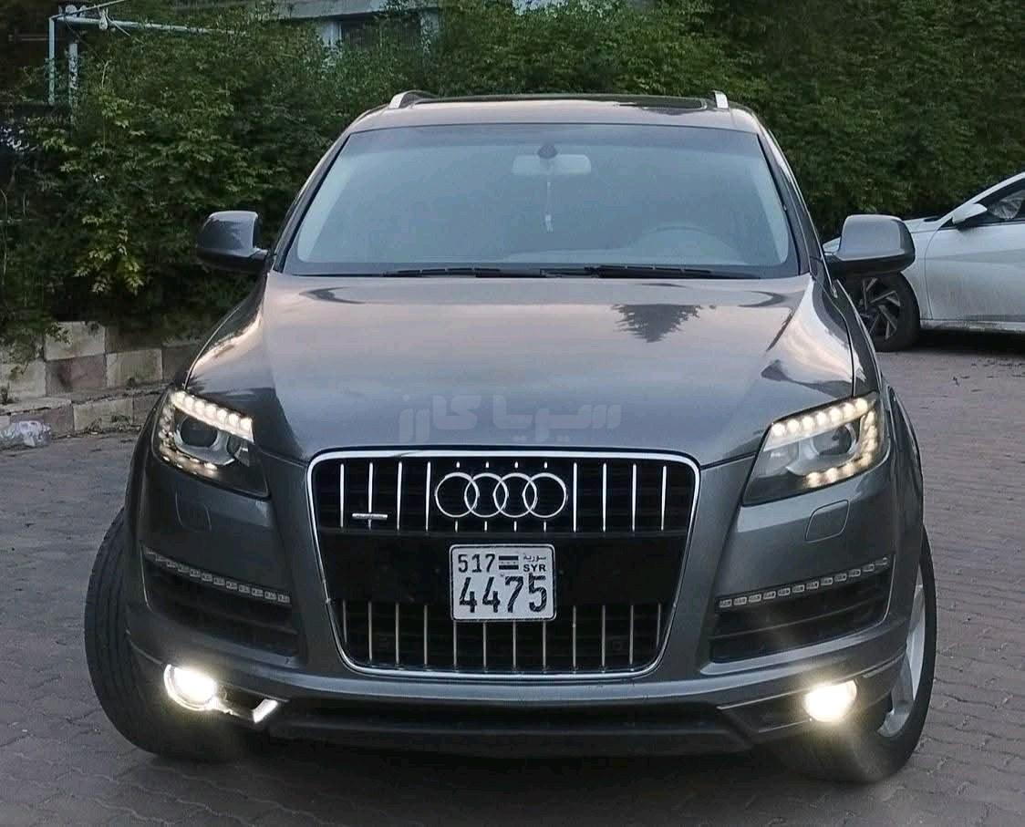 اودي Q7 2012