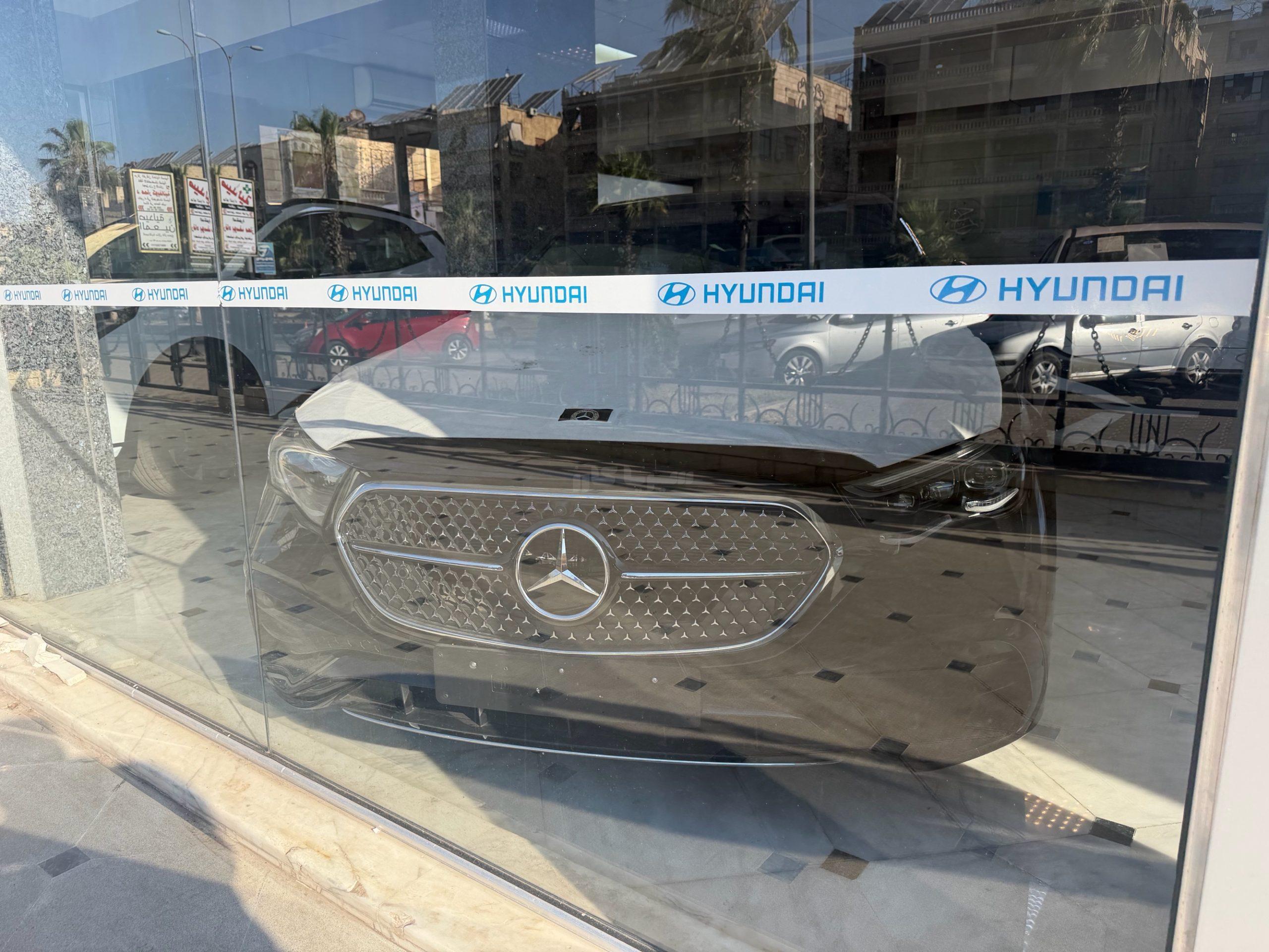 مرسيدس بينز E300 2025