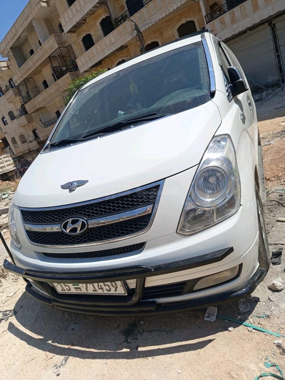 هيونداي فان 2011