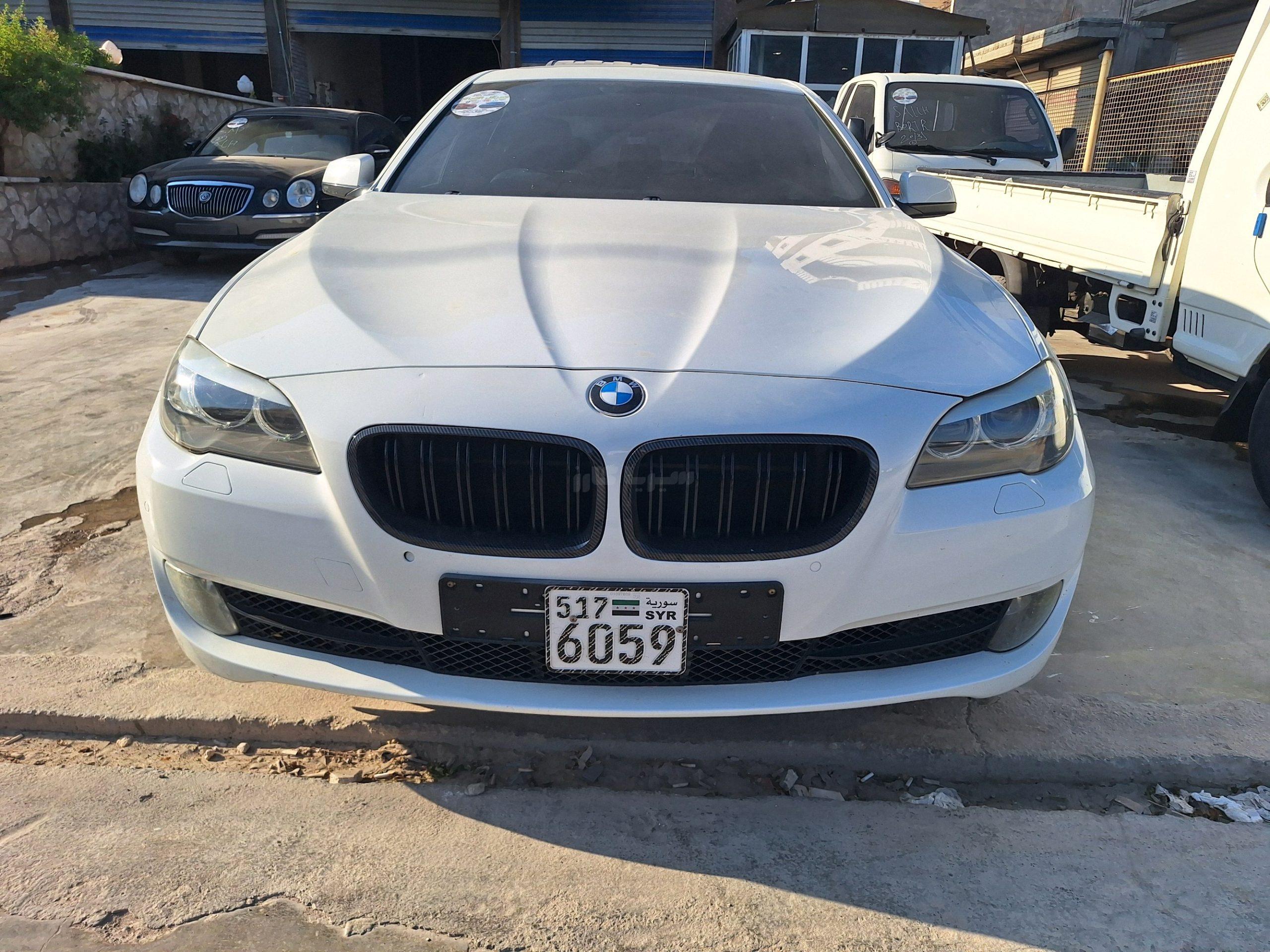 بي ام دابيليو 528 2013