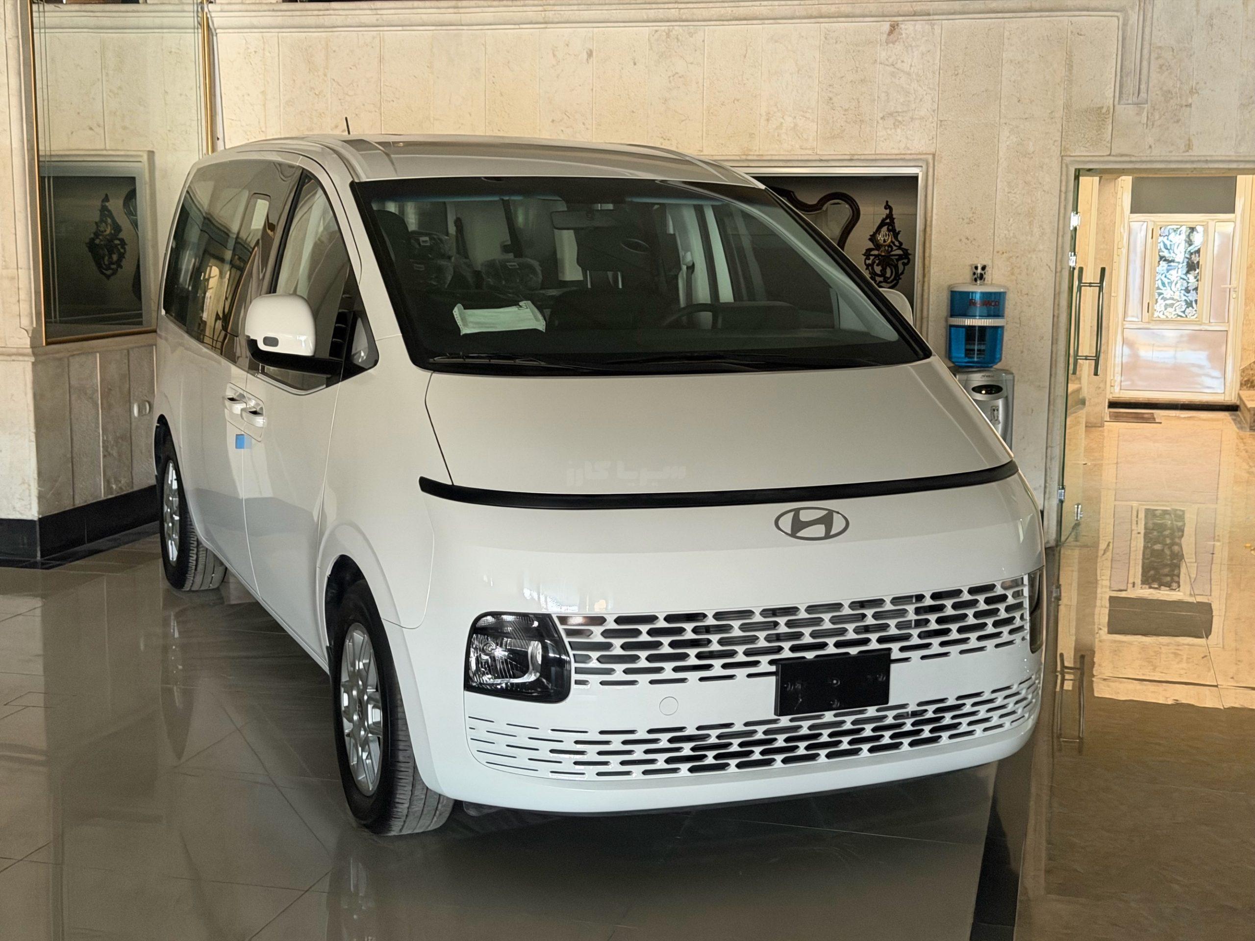 هيونداي - Hyundai ستاريا - Staria
