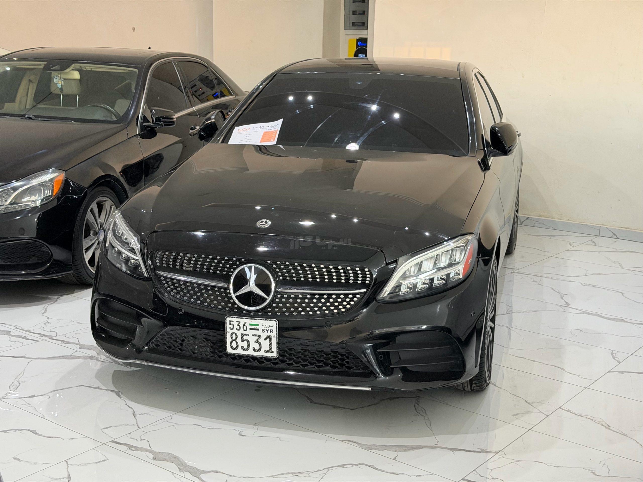 مرسيدس بينز C 300 2016