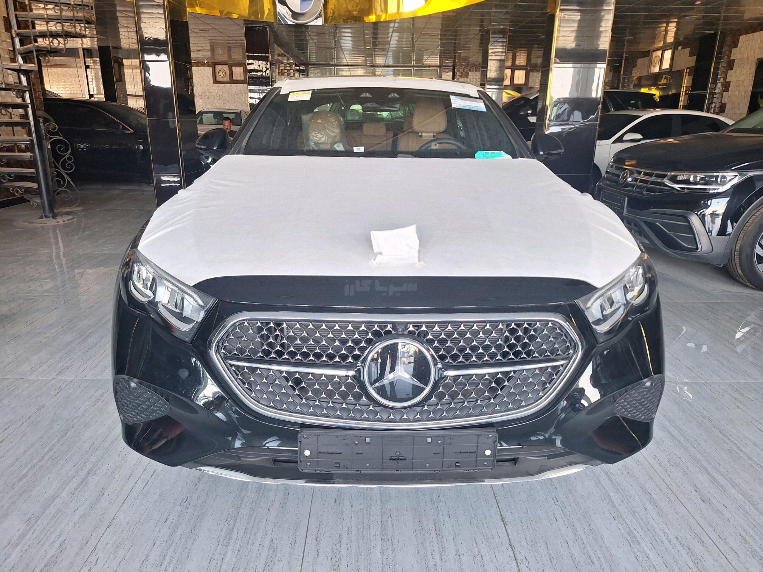 مرسيدس بينز E200 2025