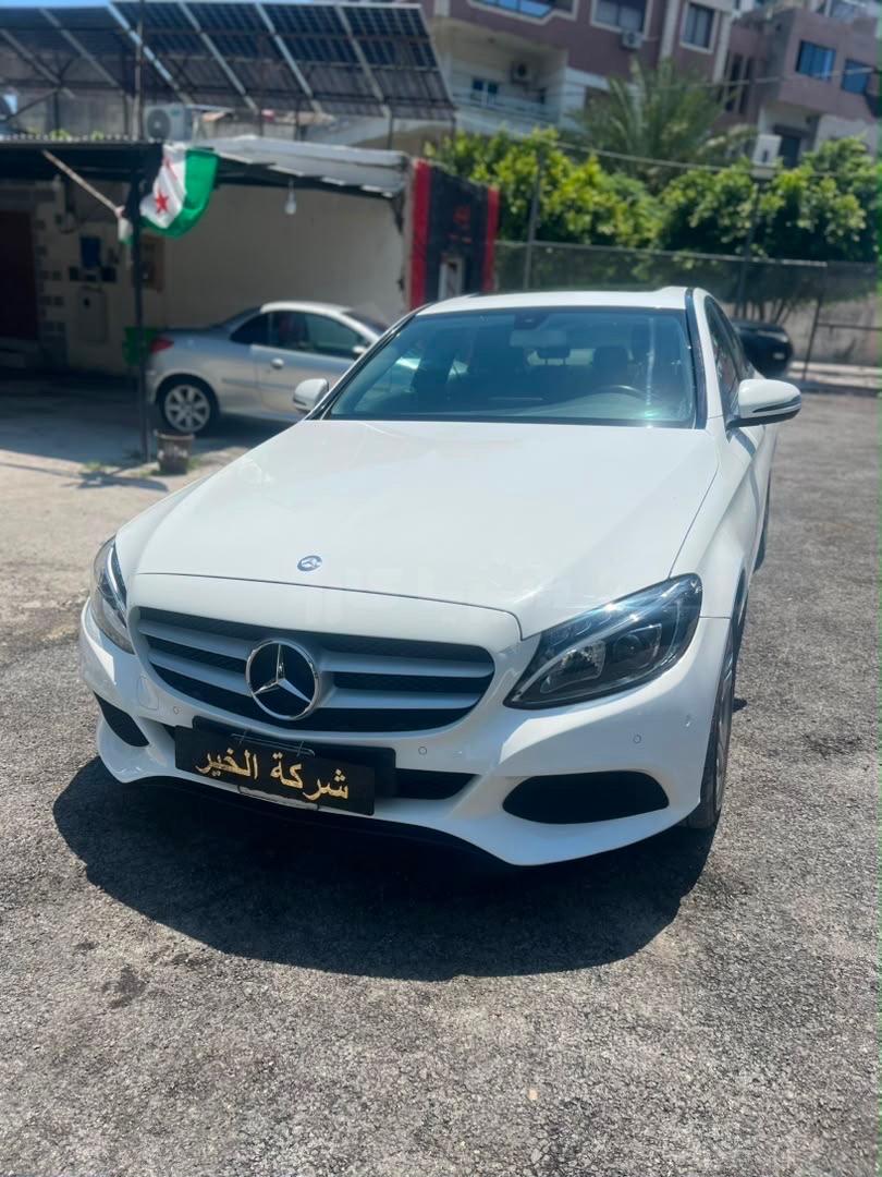مرسيدس بينز - Mercedes benz C 200