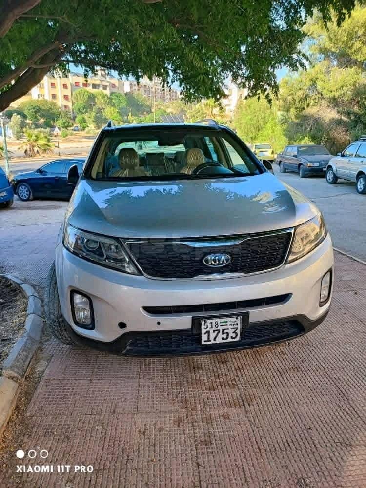 كيا سورينتو 2015