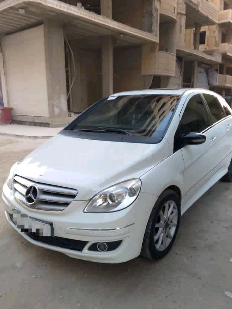 مرسيدس بينز B 200 2008