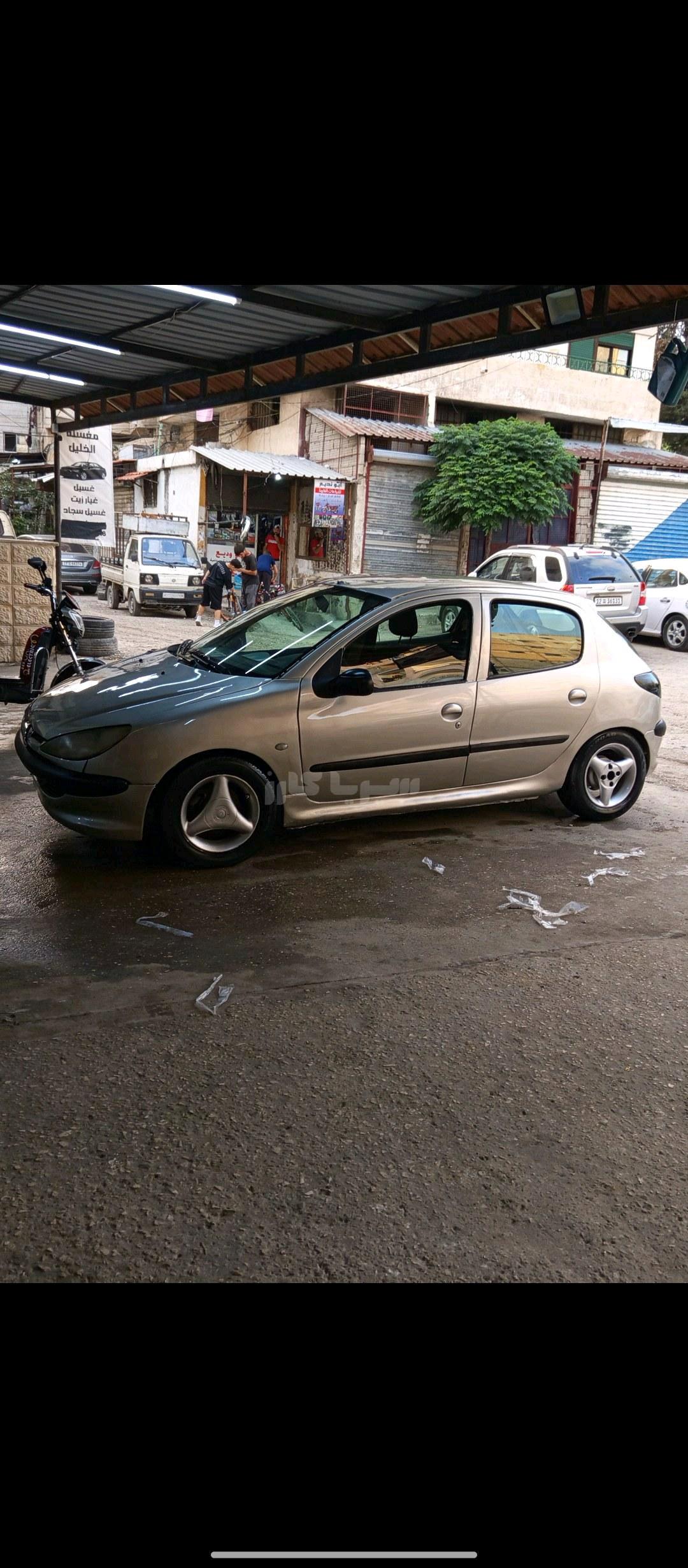 بيجو 206 2002
