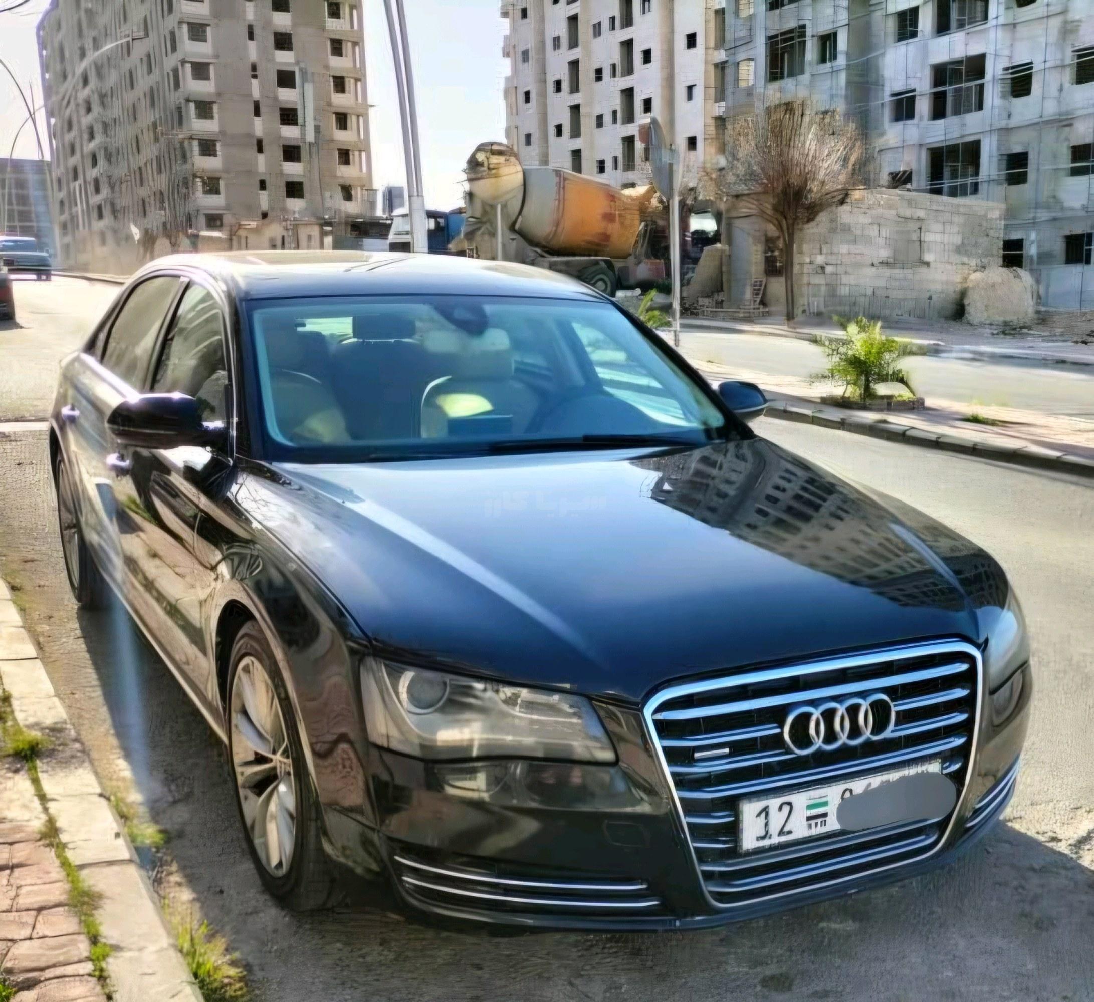 اودي A8 2012