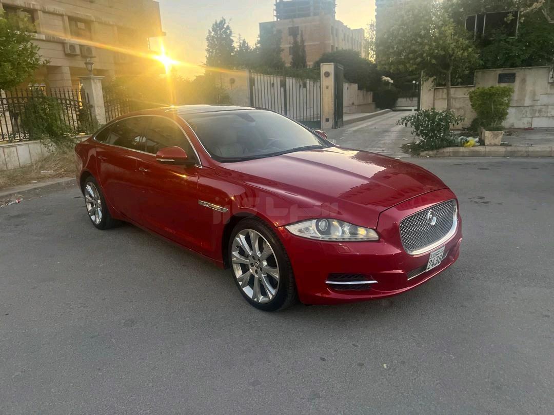 جاغوار - Jaguar XJ