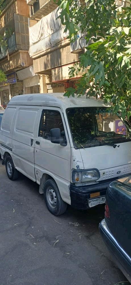 كيا K8 2002