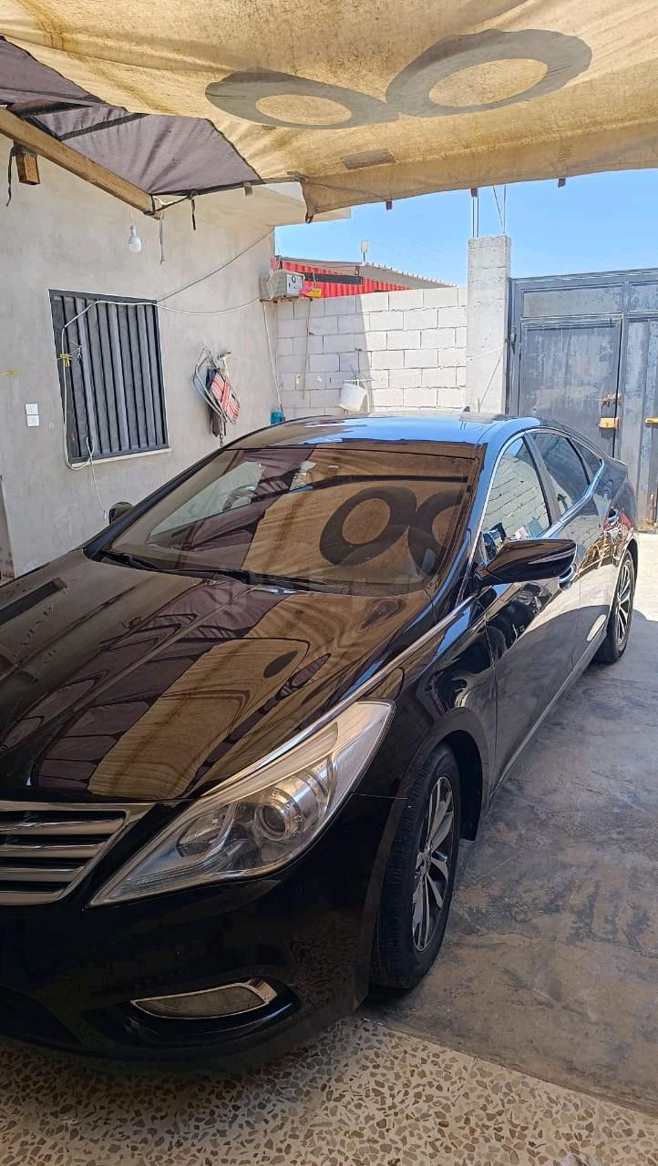 هيونداي ازيرا 2011