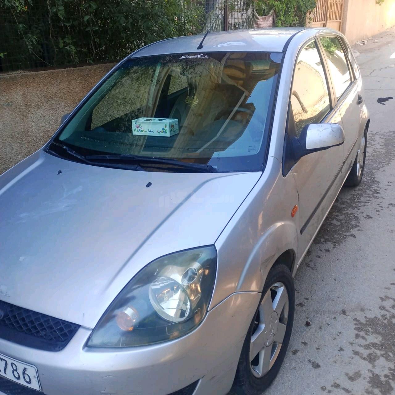 فورد فييستا 2009