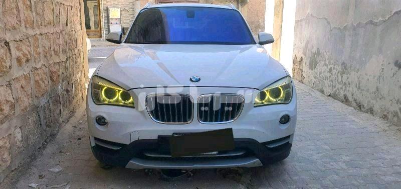 بي ام دابيليو X1 2013