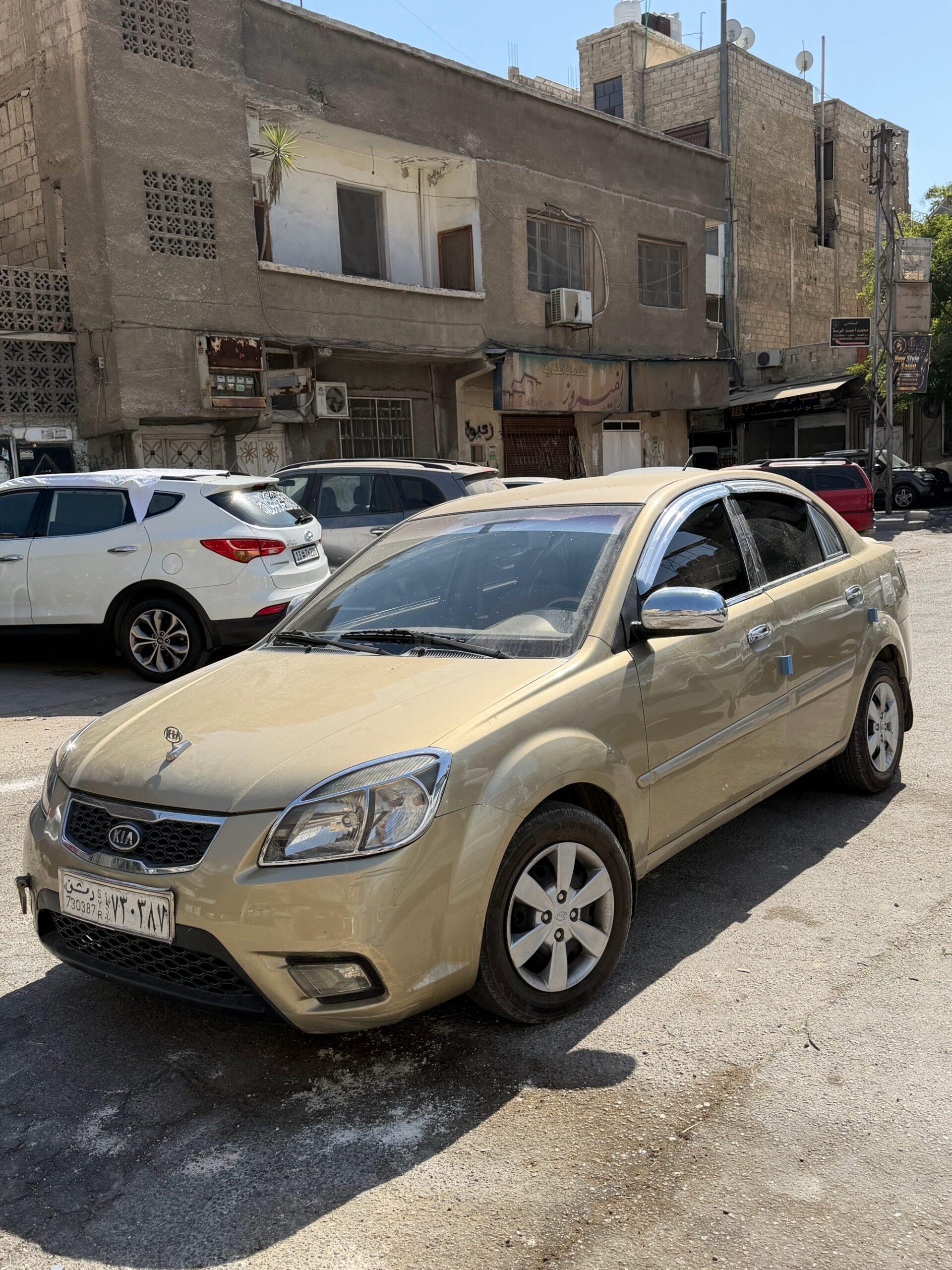 كيا ريو 2011