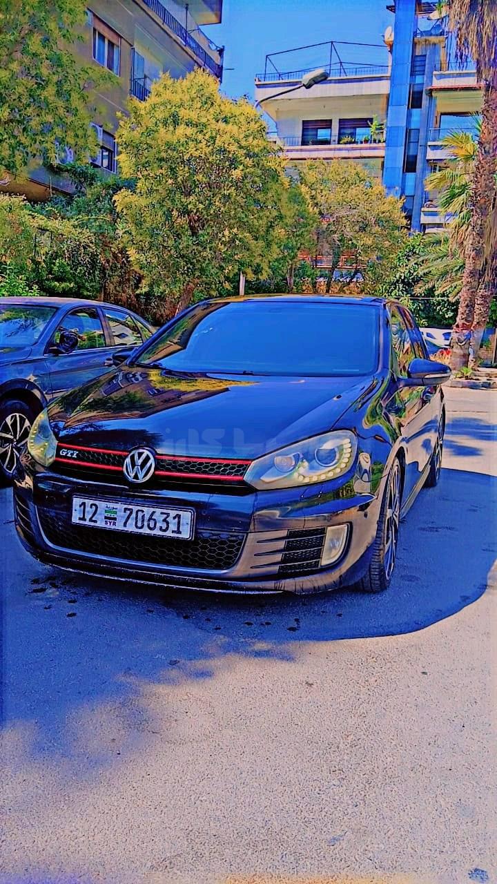 فولكس فاكن Golf GTI 2012