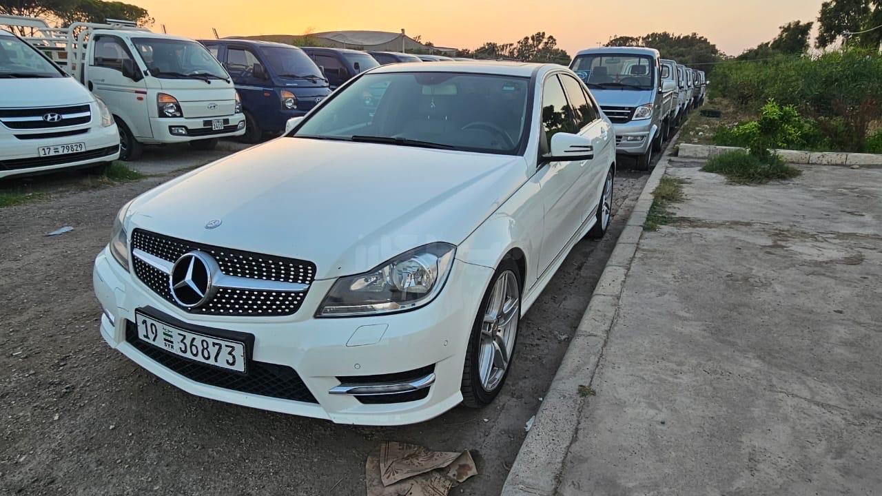 مرسيدس بينز C 300 2014