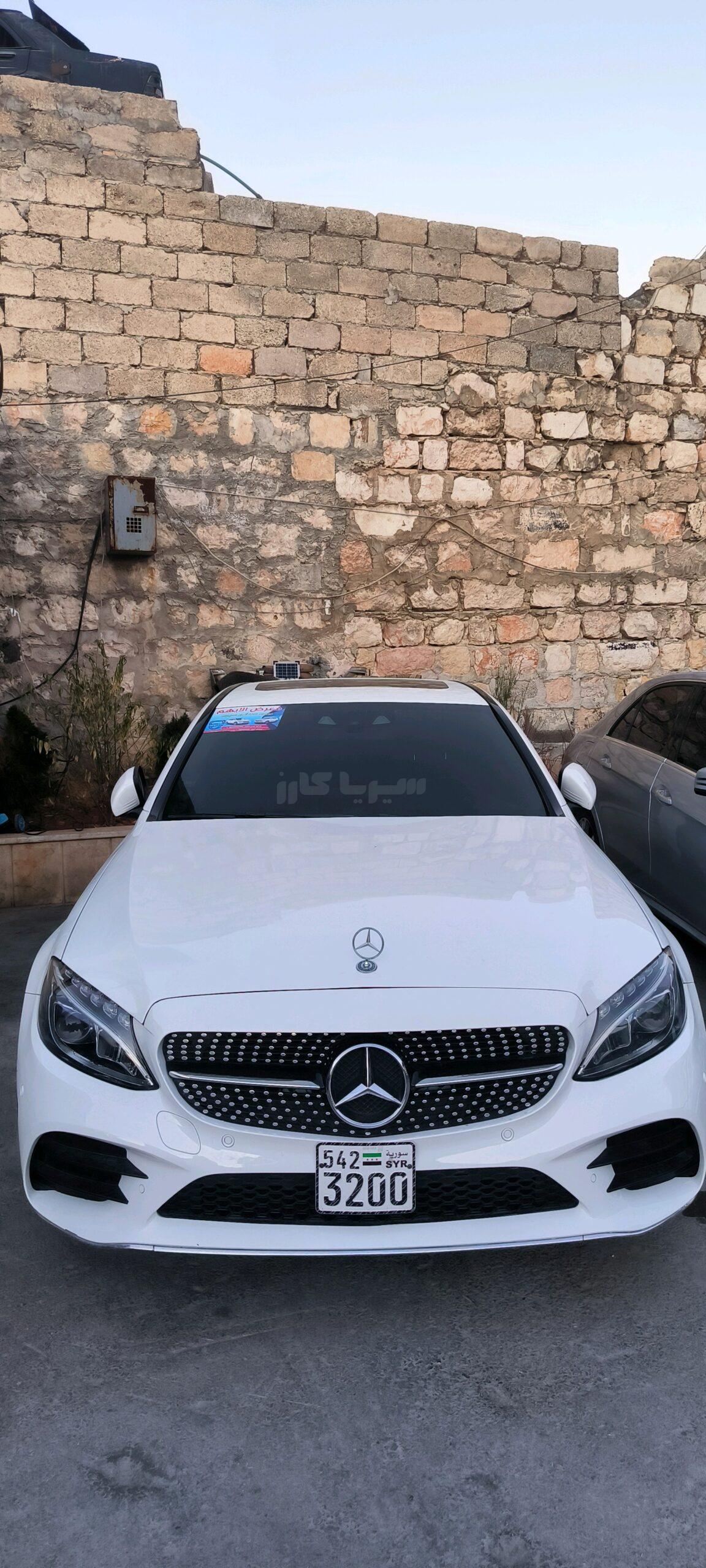 مرسيدس بينز - Mercedes benz C 200