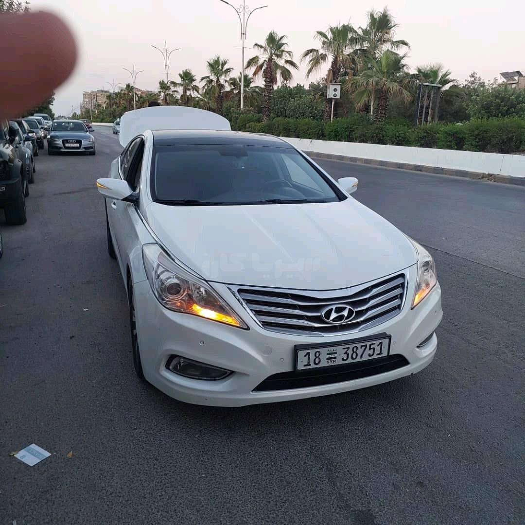 هيونداي ازيرا 2013