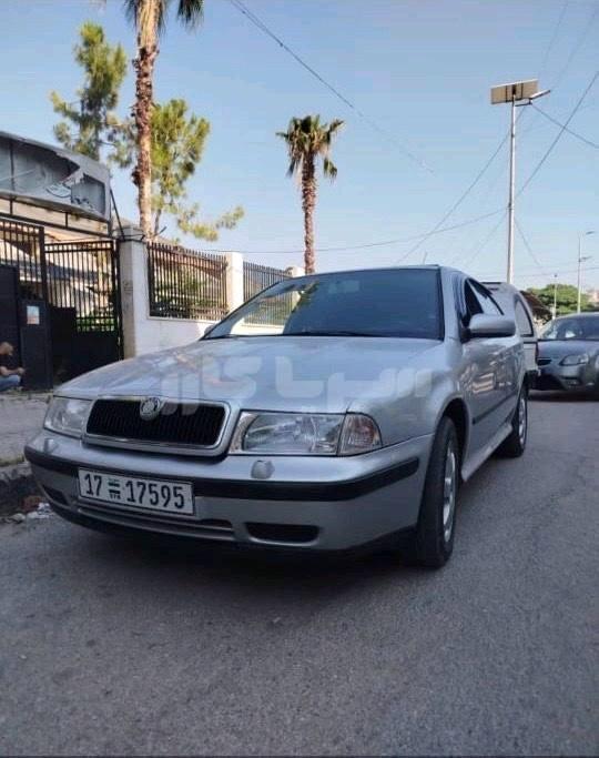 سكودا اوكتافيا 2002