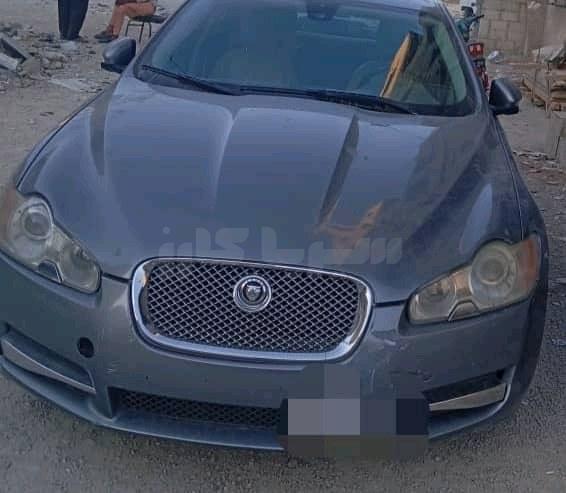 جاغوار XE 2011