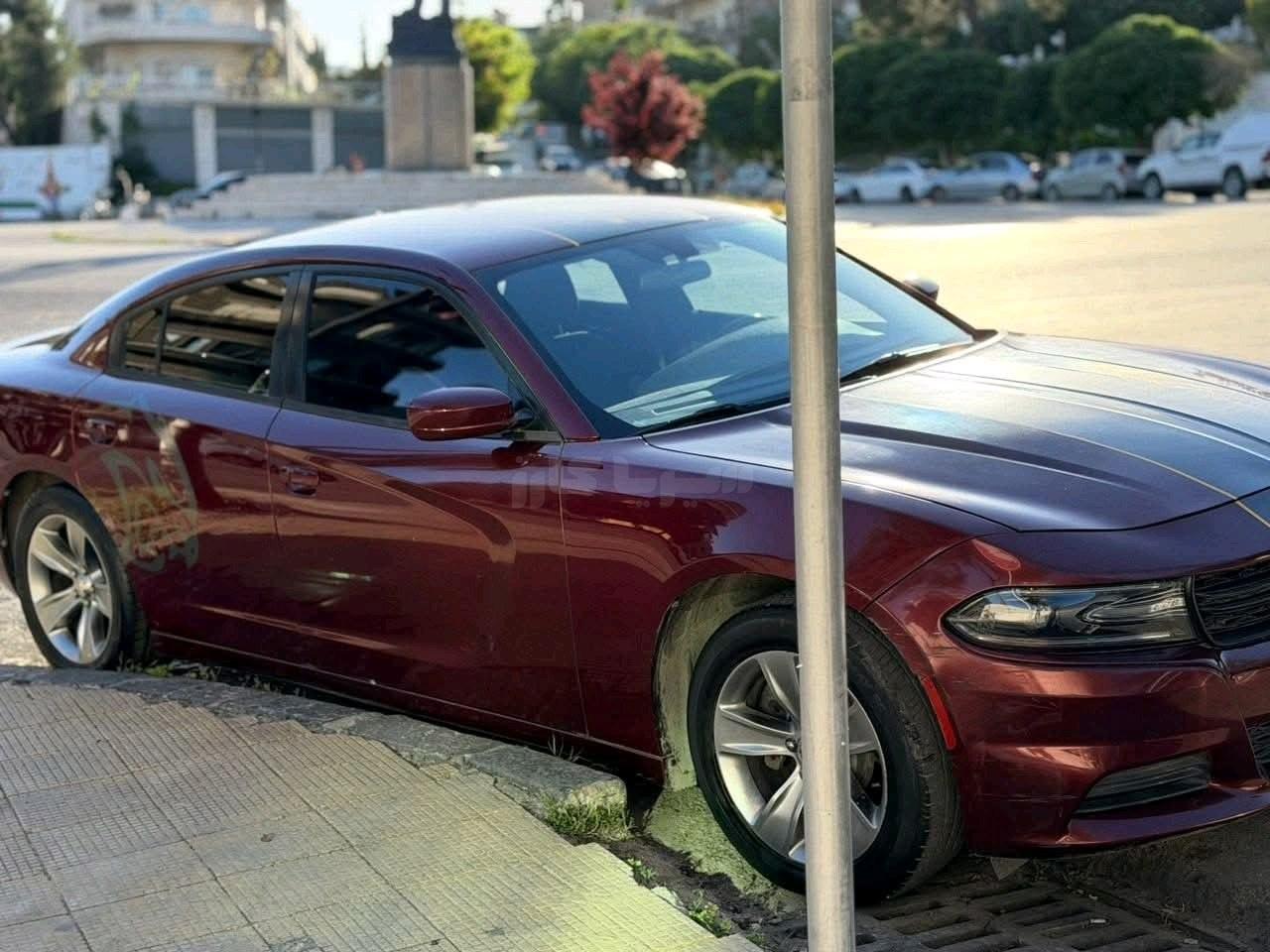 دودج تشارجر 2018