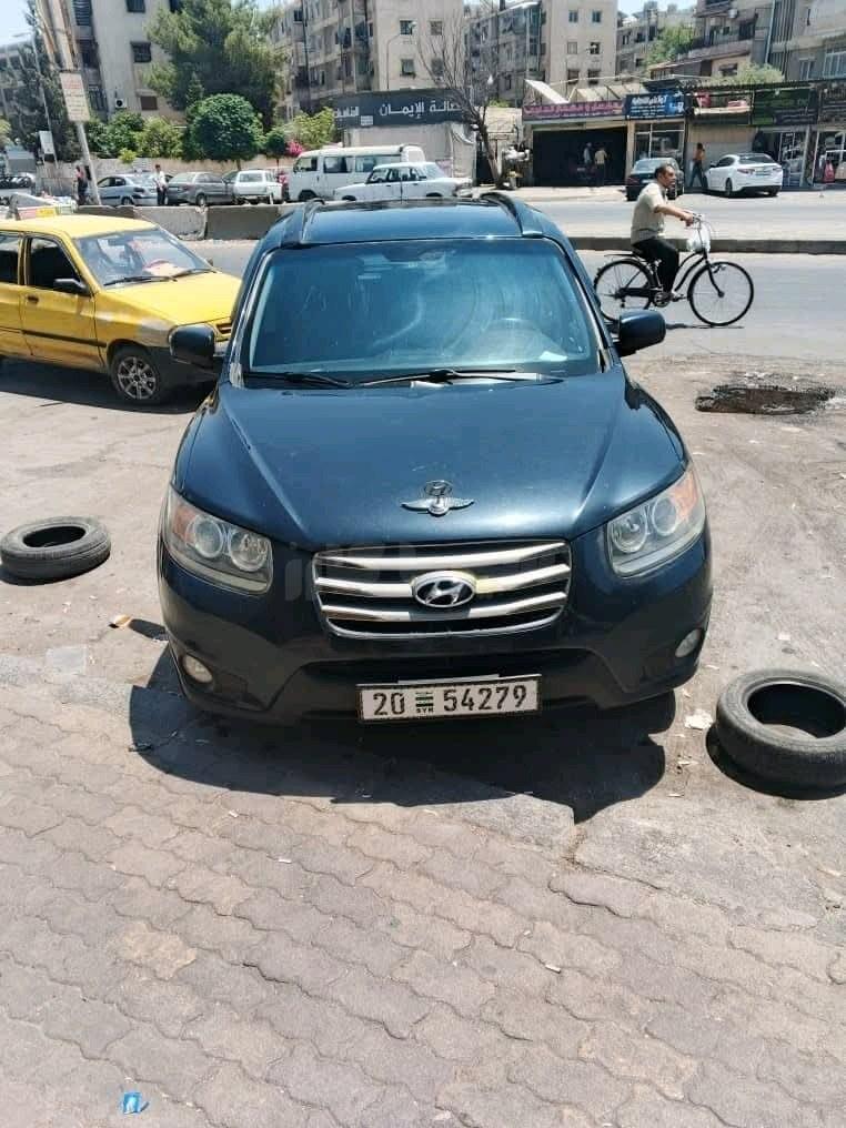 هيونداي سانتافيه 2012