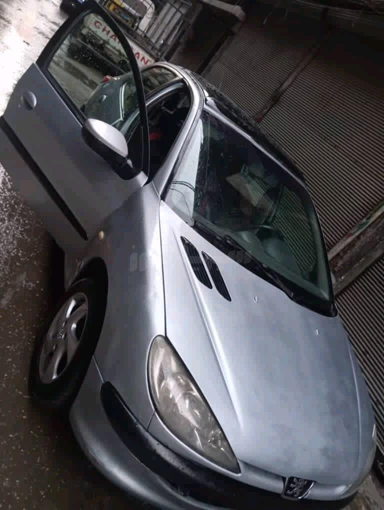 بيجو - Peugeot 206