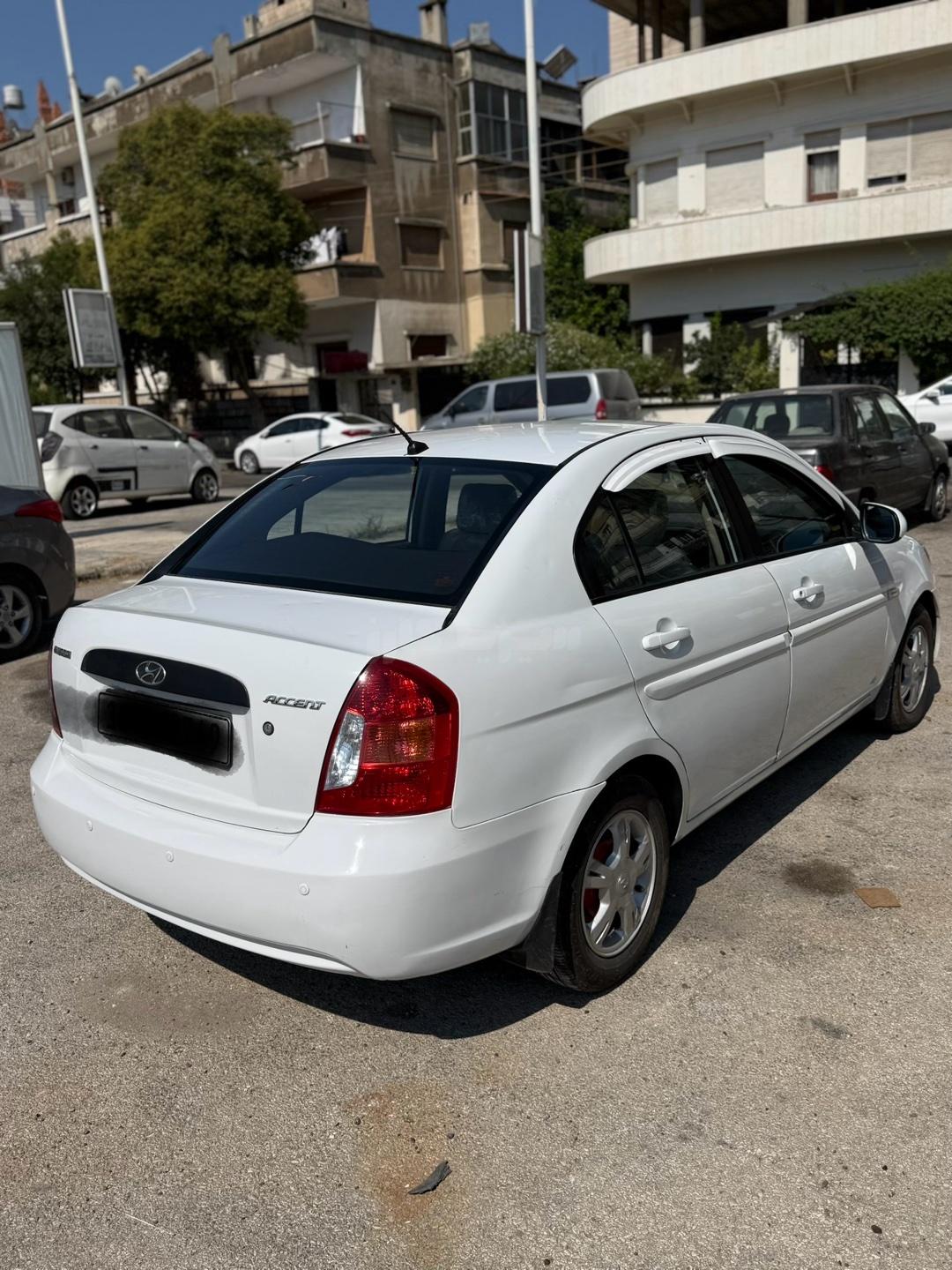 هيونداي فيرنا 2010