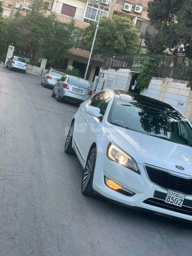 كيا K7 2012