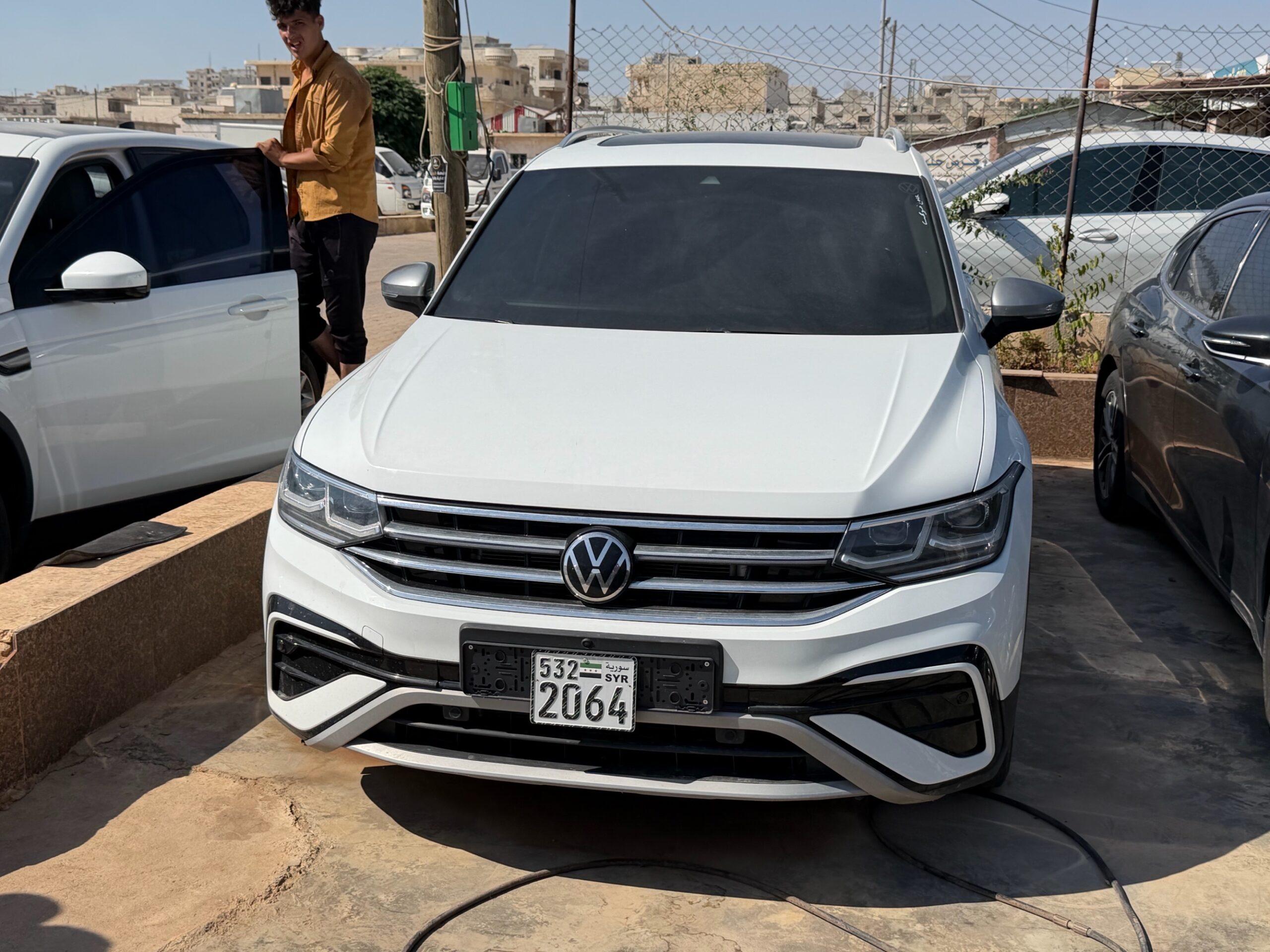 فولكس فاكن - Volkswagen تيغ وان - Tiguan