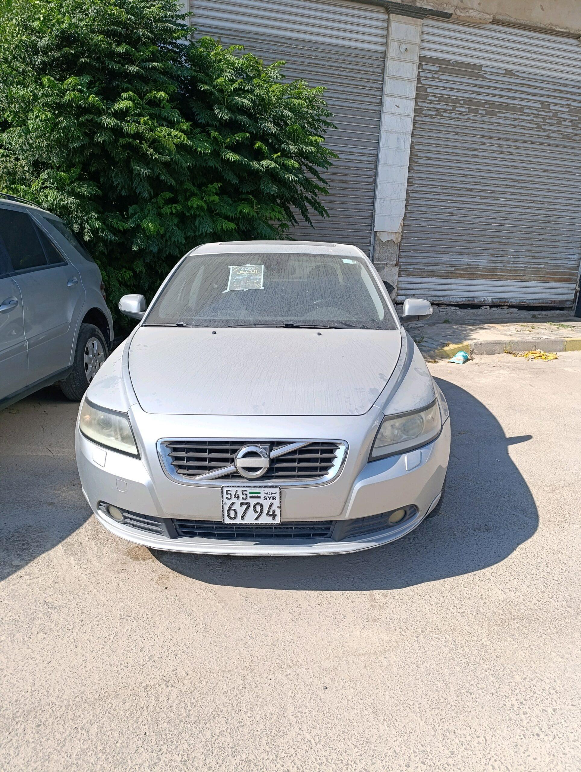 فولفو - Volvo S40