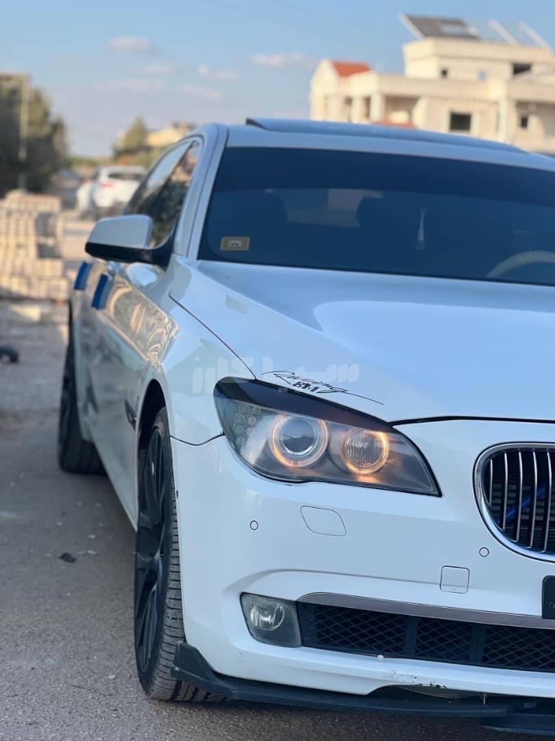 بي ام دابيليو - BMW 750, photo 1