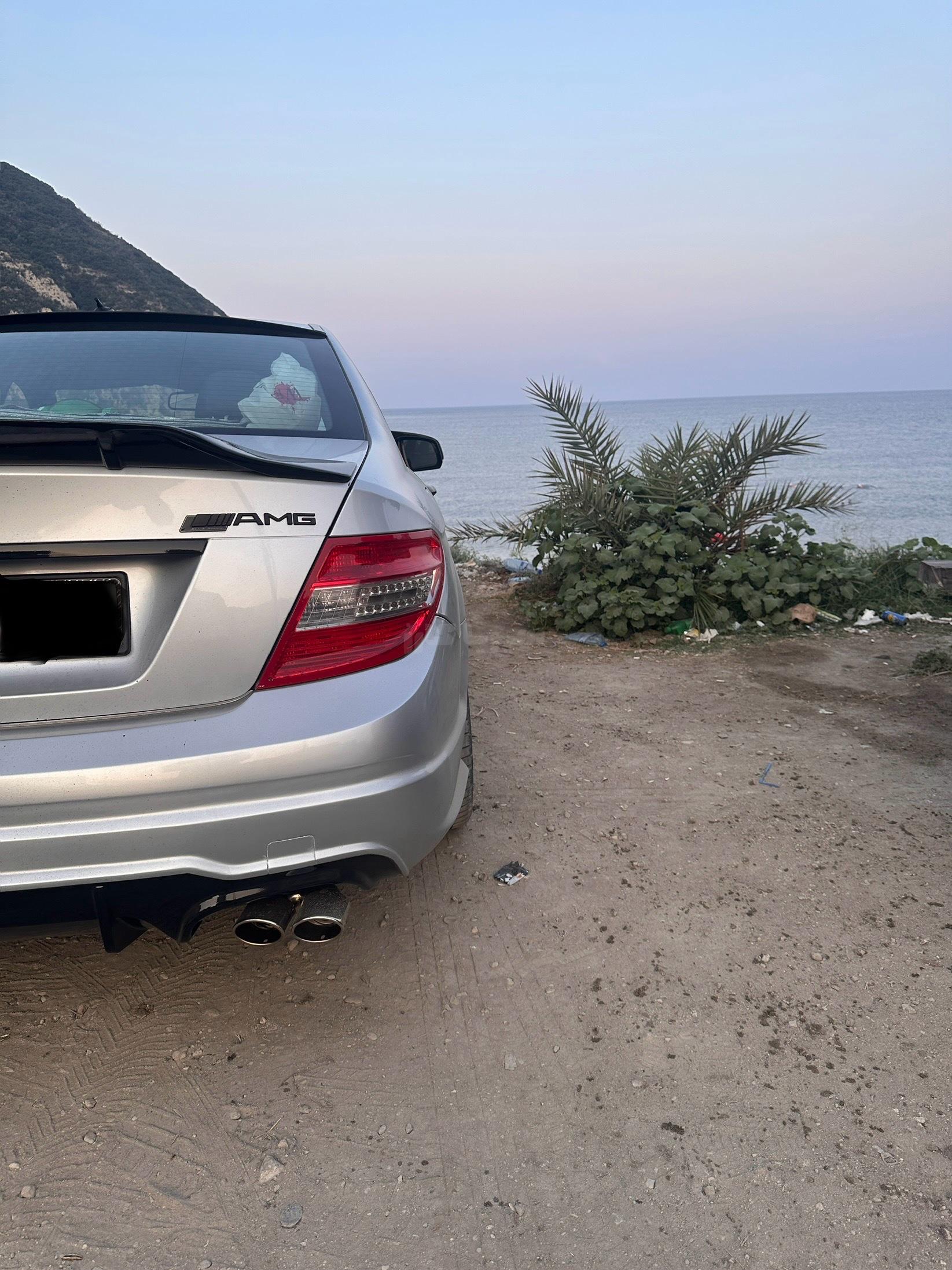 مرسيدس بينز - Mercedes benz C 300