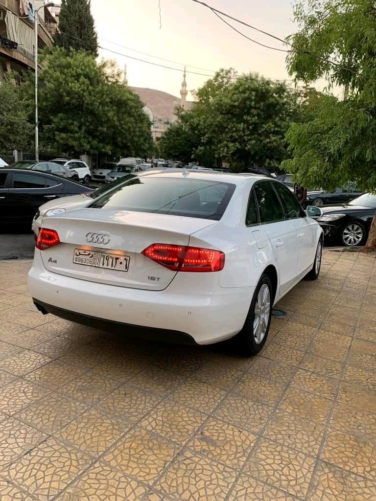 اودي - Audi A4