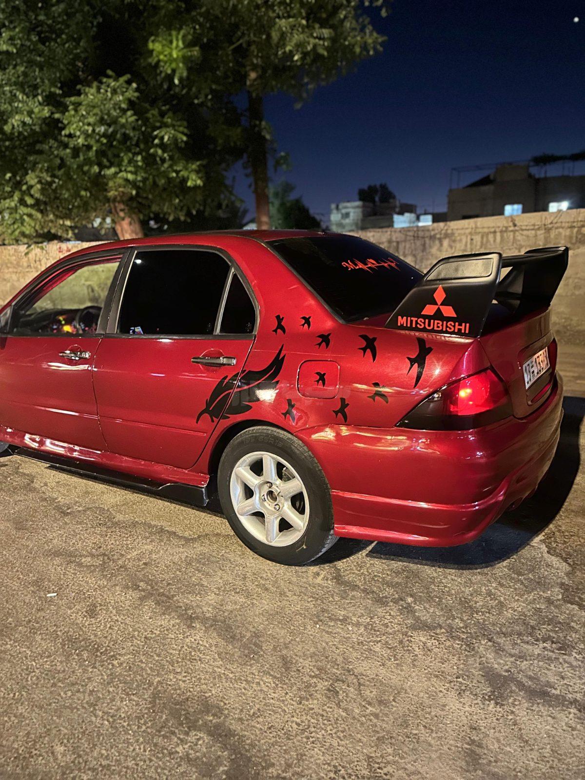 ميتسوبيشي - Mitsubishi لانسر - Lancer