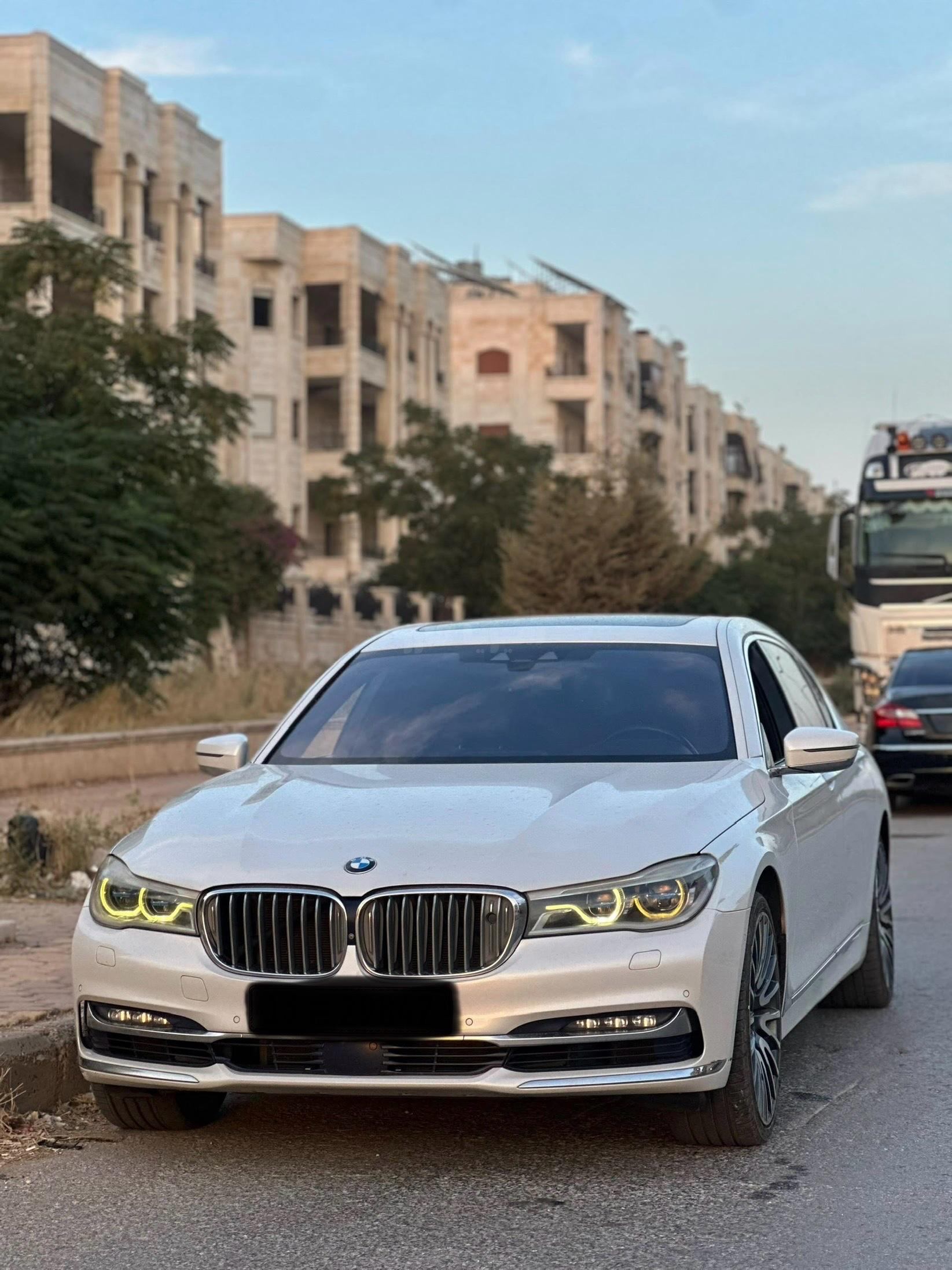 بي ام دابيليو - BMW 750, photo 2