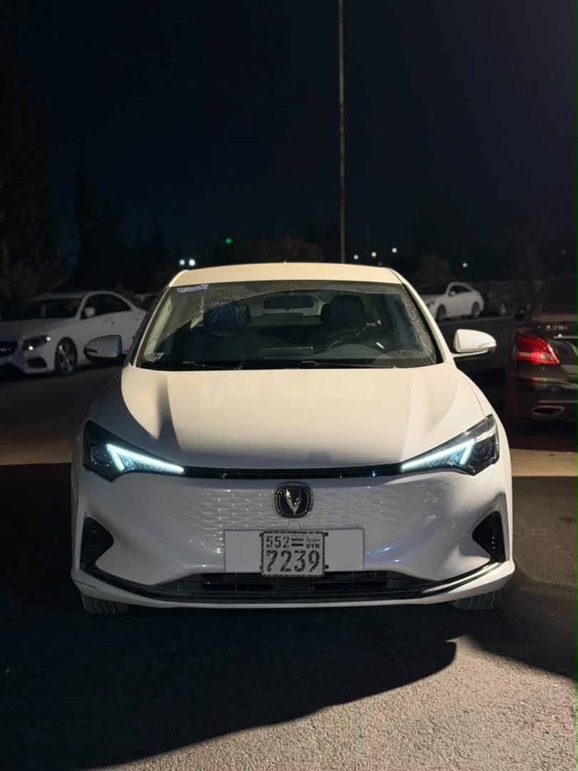شانجان - Changan Eado EV