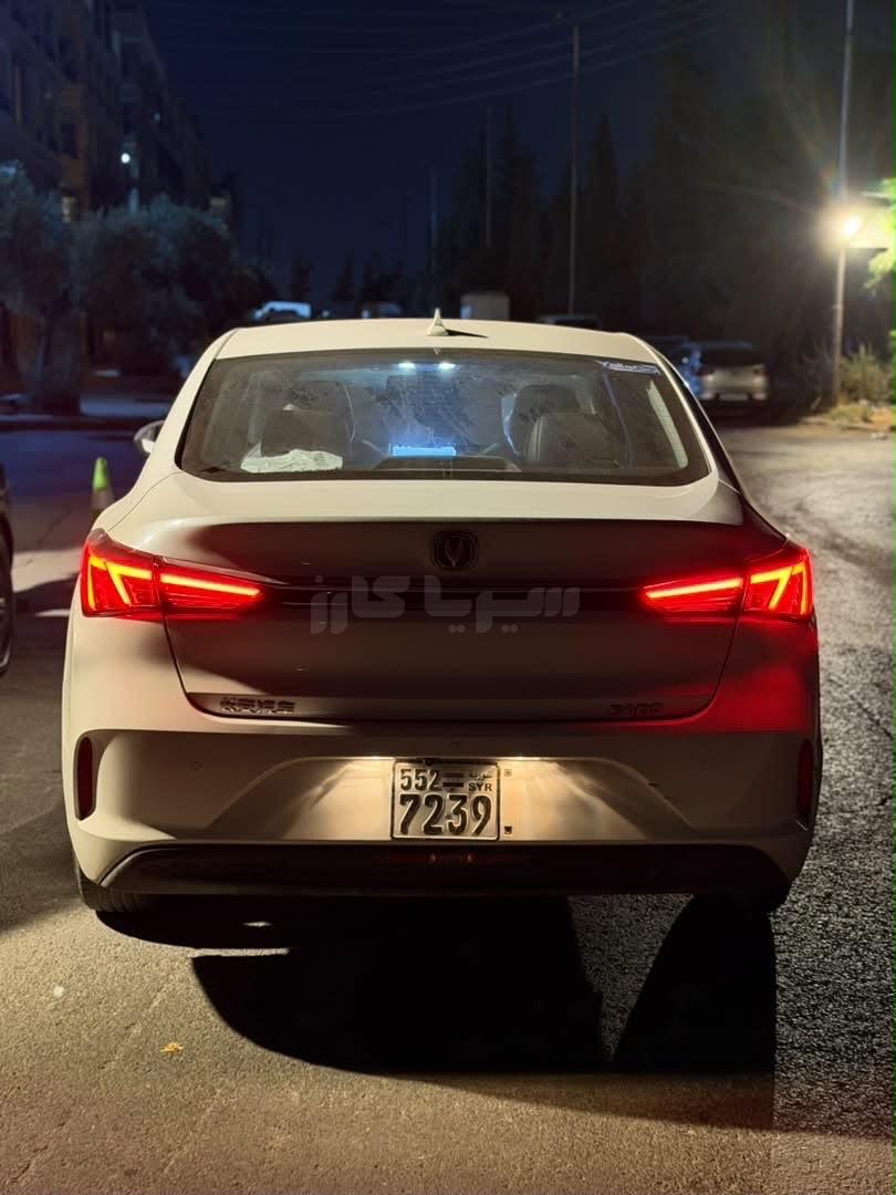 شانجان - Changan Eado EV, photo 4