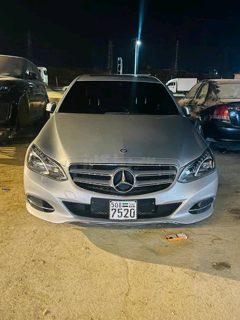 مرسيدس بينز - Mercedes benz E220