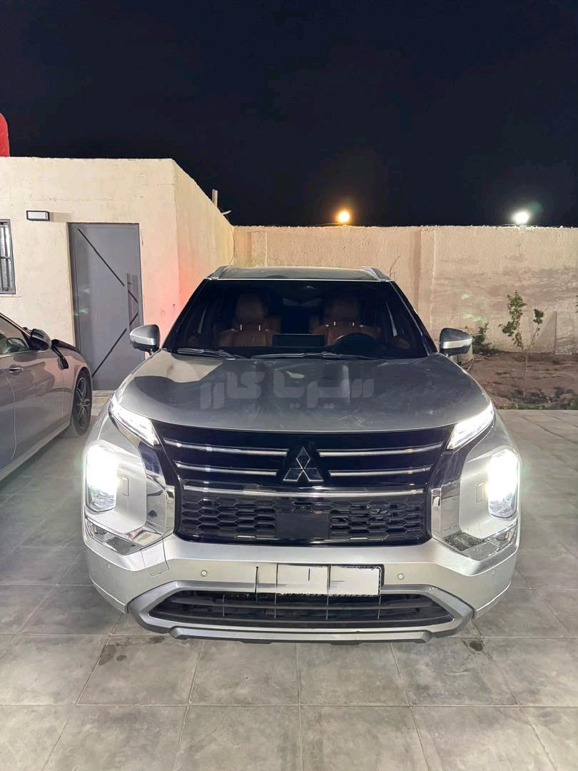 ميتسوبيشي - Mitsubishi Outlander